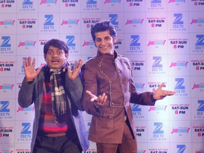VIP looking India's best twin | व्हीआयपी दिसणार ​इंडियाज बेस्ट जुडवामध्ये