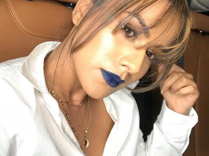 Nia shameful blue lipstick! People say 'pornstar' !! | ​ निया शर्माने लावले निळ्या रंगाचे लिपस्टिक ! लोकांनी म्हटले ‘पोर्नस्टार’!!