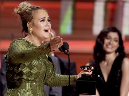Grammy Winners 2017: एडेलने मारली बाजी; पण पुरस्कार नाकारून दिला बियॉन्सेला!