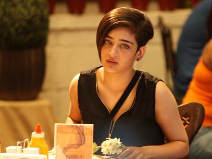 ​ ‘लाली की शादी में लड्डू दीवाना’च्या प्रमोशनपासून का दूर पळतेय अक्षरा हासन?
