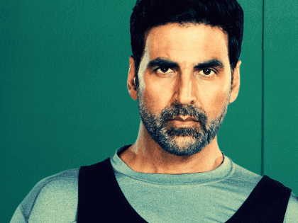 Akshay Kumar Santapala on the occasion of Bengaluru; I am ashamed to be a man | बेंगरुळू घटनेवर अक्षय कुमार संतापला ; माणूस असल्याची लाज वाटतेय