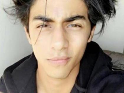Sara Ali Khan to debut with Shah Rukh Khan’s son Aryan Khan?
