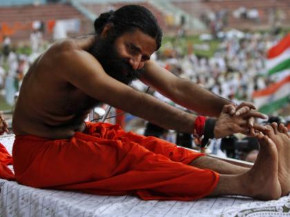 सूत्रांनी दिलेल्या माहितीनुसार बाबा रामदेव यांचा आगामी रियालिटी शो गायकांच्या परर्फामन्सवर आधारित असले. यात गायक चित्रपटांच्या गाण्यासोबतच भजनाचे सादरीकरण करणारे आहे. हा शो सौरभ राज जैन व छवी पांडे होस्ट करणार आहे. 