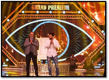 Mahesh Manjrekar's Big Entry in Big Boss's Grand Premiere! | बिग बॉसच्या ग्रँड प्रीमियरमध्ये महेश मांजरेकर यांची धमाकेदार एंट्री!