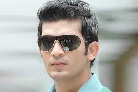 Arjun Bijlani will appear soon as new ... | अर्जुन बिजलानी आता लवकरच नव्या रूपात दिसणार...