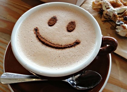Coffee comes with ease | कॉफीमुळे येतो सहजपणा Coffee comes with ease | कॉफीमुळे येतो सहजपणा