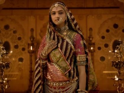 Sanjay Leela frightened due to threats! 'Padmavati' removes so many crores of insurance! | ​धमक्यांमुळे घाबरले संजय लीला भन्साळी ! ‘पद्मावती’चा काढला इतक्या कोटींचा विमा!!