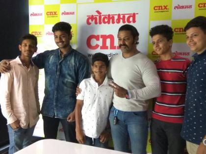 Devdutt Nagane has done a lot of fun with CNX fun readers | देवदत्त नागेने केली सीएनएक्स मस्तीच्या वाचकांसोबत धमाल मस्ती