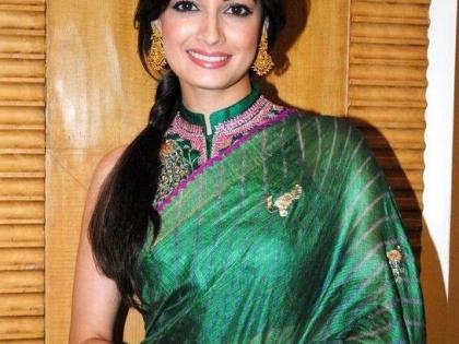 ​दिया करणार ‘कांजीवरम वॉक्’ !!