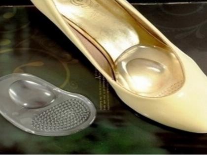 'Jail Cushion' to protect the feet | पायांच्या रक्षणासाठी ‘जेल कुशन’ 'Jail Cushion' to protect the feet | पायांच्या रक्षणासाठी ‘जेल कुशन’