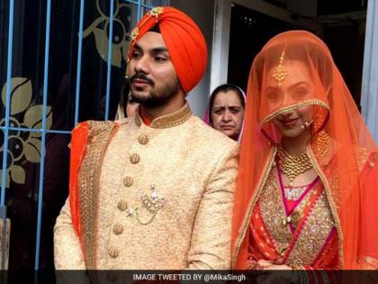 Duleer Mehndi's son Gurdeep married to the NRI model | ​दलेर मेहंदीचा मुलगा गुरदीपचे NRI मॉडेलशी लग्न