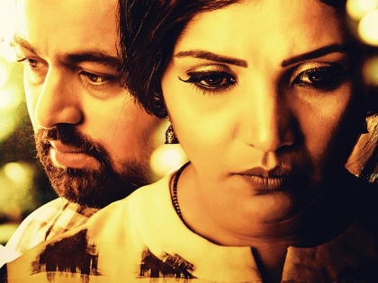 Hrudayantar Movie Review : मन चिंब करणारा संवेदनशील अनुभव...! | Hrudayantar Movie Review : मन चिंब करणारा संवेदनशील अनुभव...!