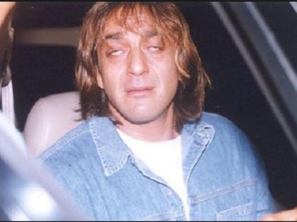 Sanjay Dutt was born after two days of taking drugs! The servant was crying for a meal! | ड्रग्ज घेतल्यानंतर एकदम दोन दिवसांनी उठला होता संजय दत्त! जेवण मागितल्यावर रडू लागला होता नोकर!!