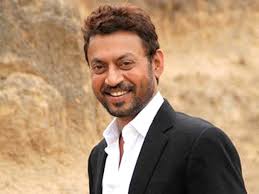 Irrfan Khan is active on social media | इरफान खान सोशल मीडियावर अॅक्टिव्ह