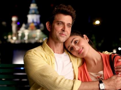 Kaabil Making: How did the light of Hrithik Roshan become blind and stunts in 'Kabil'? | Kaabil Making: अंध बनून हृतिक रोशनने कसे केले ‘काबील’मधील स्टंट