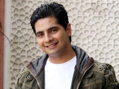 Karan Mehra returned to the fence | फॅन्ससाठी करण मेहरा परतला