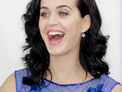 Katie Perry's ephemeriser Katie Perry for budding singers ... | नवोदित गायकांसाठी केटी पेरीचे अँपहीटमेकर केटी पेरीने... Katie Perry's ephemeriser Katie Perry for budding singers ... | नवोदित गायकांसाठी केटी पेरीचे अँपहीटमेकर केटी पेरीने...