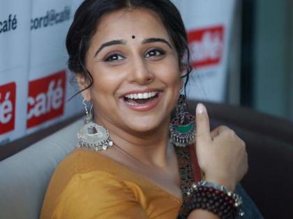 Vidya Balan knows the makers of 'Panavati'; Very Happy Birthday !! | विद्या बालनला निर्मात्याने समजले ‘पनवती’; मागितली चक्क जन्मपत्रिका!!