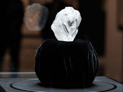 The world's largest diamond never got a customer. | ​जगातील सर्वात मोठ्या हीर्‍याला ग्राहक कोणी मिळेना..