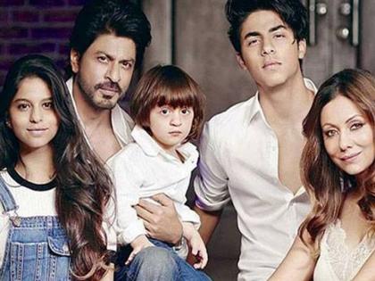 Shah Rukh Khan is planning a fourth child at the age of 52, aspiration for the name! | वयाच्या ५२व्या वर्षी शाहरूख खान करतोय चौथ्या अपत्याचे प्लॅनिंग, नाव ठेवणार आकांक्षा!