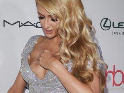 Oops moment... ला एकदा नव्हे तर दोनदा बळी पडली ‘ही’ अ‍ॅक्ट्रेस; पहा फोटो!