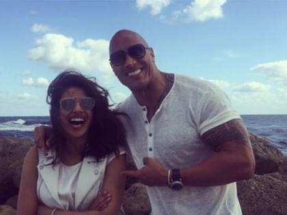 Welcome to Priyanka Johnson on Bevoach | ‘बेवॉच’वर प्रियांकाचे जॉन्सनकडून स्वागत Welcome to Priyanka Johnson on Bevoach | ‘बेवॉच’वर प्रियांकाचे जॉन्सनकडून स्वागत