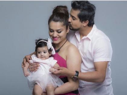 बिग बॉस मराठी फेम पुष्कर जोगच्या कुटुंबाचे फोटो तुम्ही पाहिले का?