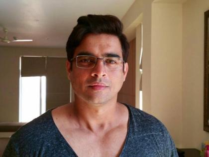 तुम्ही कधी पाहिला आहे का माधवनचा ‘असा’ लूक?