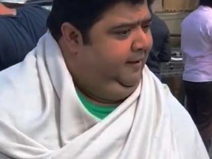 गब्बरने पैशांचे आमिष दाखवून ठाकूरला मागितले त्याचे हात; मिळाले ‘हे’ उत्तर, पाहा व्हिडीओ!