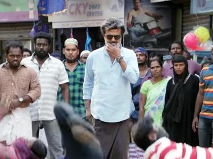 Kaala Trailer: Black Dad's City Dialogue Entry; Dharavi's 'Messiah' became Rajinikanth! | Kaala Trailer : काला दादाची सीटीमार डायलॉगने एंट्री; धारावीचे ‘मसीहा’ बनले रजनीकांत!