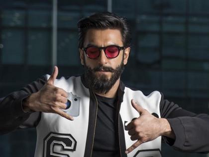 OhYes !! Ranveer Singh will write 'Rap' for 'Gally Boyz'! | OhYes !! ​‘गल्ली बॉईज’साठी रणवीर सिंह लिहिणार ‘रॅप’!