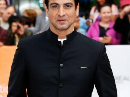 Ronit Roy