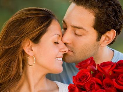 VALENTINE'S DAY IDEAS: Four Romantic Ideas for Celebrating 'Roses Day' | VALENTINE'S DAY IDEAS: ‘रोझ डे’ साजरा करण्याच्या चार रोमॅण्टिक आयडिया