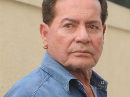 ​नसिरुद्दीन शाहवर सलीम खानचीही टीका