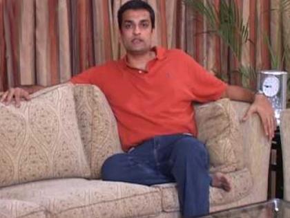 karisma kapoor looking new house with alleged boyfriend sandeep toshniwal ; 