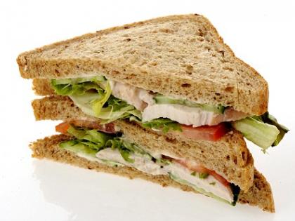 Sandwich spent a few thousand dollars a person ... | सॅण्डविचसाठी खर्च केले दीड हजार डॉलर्सएका माणसाने... Sandwich spent a few thousand dollars a person ... | सॅण्डविचसाठी खर्च केले दीड हजार डॉलर्सएका माणसाने...
