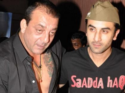 Due to this reason, Sanjay Dutt is doing away with Ranbir Kapoor | या कारणामुळे संजय दत्त करतोय रणबीर कपूरला दुर्लक्ष