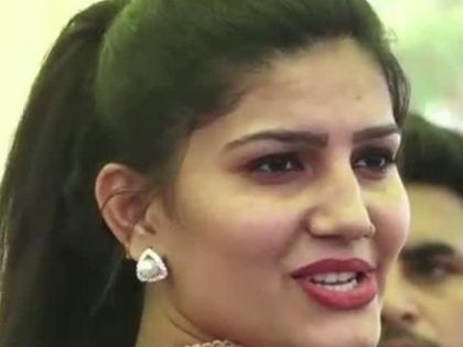 How did the dream of Sapna Chaudhary, who entered Bigg Boss house, was poisoned? | ​बिग बॉसच्या घरात प्रवेश करणाऱ्या सपना चौधरीने का प्यायले होते विष