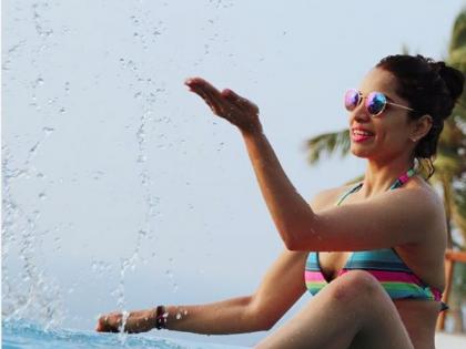 shikha singh honeymoon pics