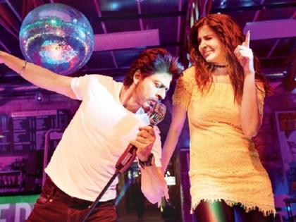 new song: Do you see the romance between Shah Rukh Khan and Anushka Sharma in 'Beach-Beach'? | new song : ​शाहरूख खान-अनुष्का शर्माचा ‘बीच-बीच में’ रोमान्स तुम्ही पाहिलातं का?