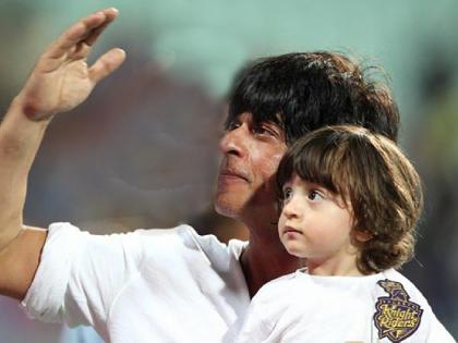 Shahrukh Khan says my son Abiram's new superstar 'Superstar' | ​शाहरुख खान म्हणतो, माझा मुलगा अबराम नव्या पिढीचा ‘सुपरस्टार’