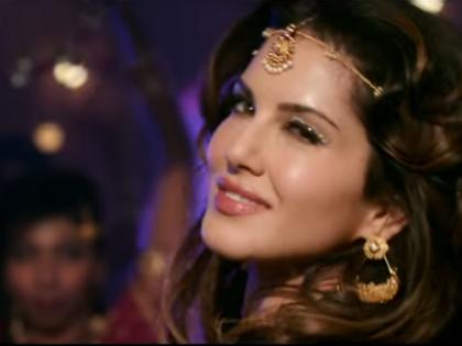 Sunny Leone has done six dance shows on 'Layla o Layla' song | ​‘लैला ओ लैला’ गाण्यावर सनी लिओनने केला सहा वेळा डान्स