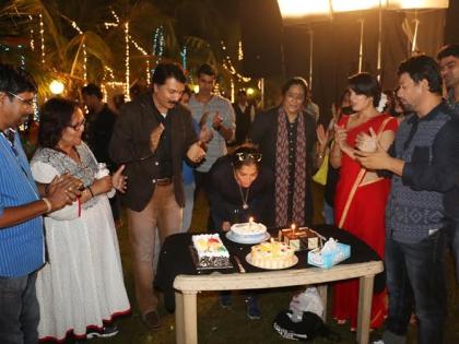 Birthday celebrations at Lal Ishq's set | लाल इश्कच्या सेटवर बर्थडेची धमाल