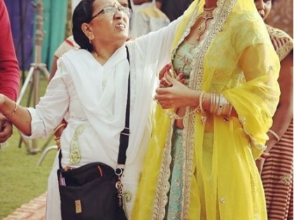 Did you see the photo of Prabhashree Pradhan's bride? | ​तेजश्री प्रधानचा वधूच्या रूपातील फोटो तुम्ही पाहिला का?