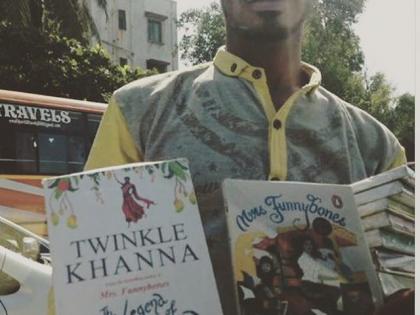 Hawker selling Twinkle Khanna