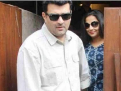 Vidya with her husband Siddharth Roy Kapoor; There was talk again from the clothes! | पती सिद्धार्थ रॉय कपूरसोबत लंच डेटला गेली विद्या; कपड्यांवरून पुन्हा आली चर्चेत!