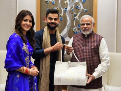 Prime Minister Narendra Modi will be special guest at Virus reception; Invitation to marry wife Anushka! | विरुष्काच्या रिसेप्शनमध्ये विशेष अतिथी असतील पंतप्रधान नरेंद्र मोदी; पत्नी अनुष्कासोबत विराटने दिले निमंत्रण!