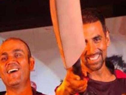 Akshay is the best all-rounder of Bollywood - Sehwag! | ​अक्षय बॉलिवूडचा सर्वाेत्तम आॅलराउंडर- सेहवाग !