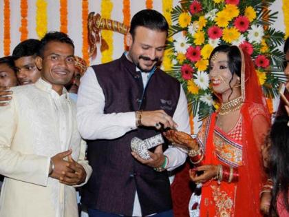 Vivek Oberoi again showed generosity; The precious gift given to the acid attack victim's wedding! | विवेक ओबेरॉयने पुन्हा दाखविले औदार्य; अ‍ॅसिड हल्ल्यातील पीडितेच्या लग्नात दिले अनमोल गिफ्ट!