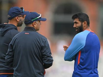 Coach Rahul Dravid said that Jasprit Bumrah is not yet officially out of the T20 World Cup | "जसप्रीत बुमराह टी-20 वर्ल्डकपमधून बाहेर झालेला नाही तो फक्त...", राहुल द्रविड यांनी स्पष्टच सांगितलं